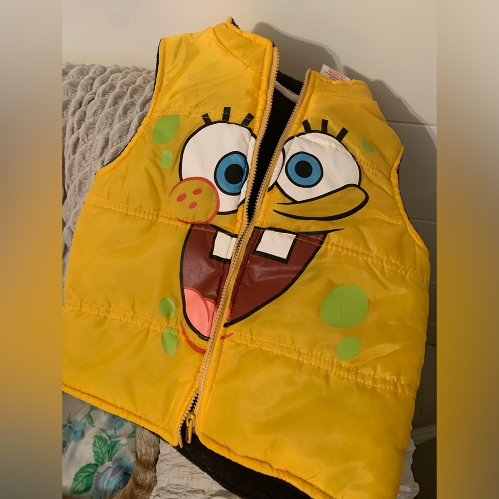 SpongeBob puffer vest size 3t